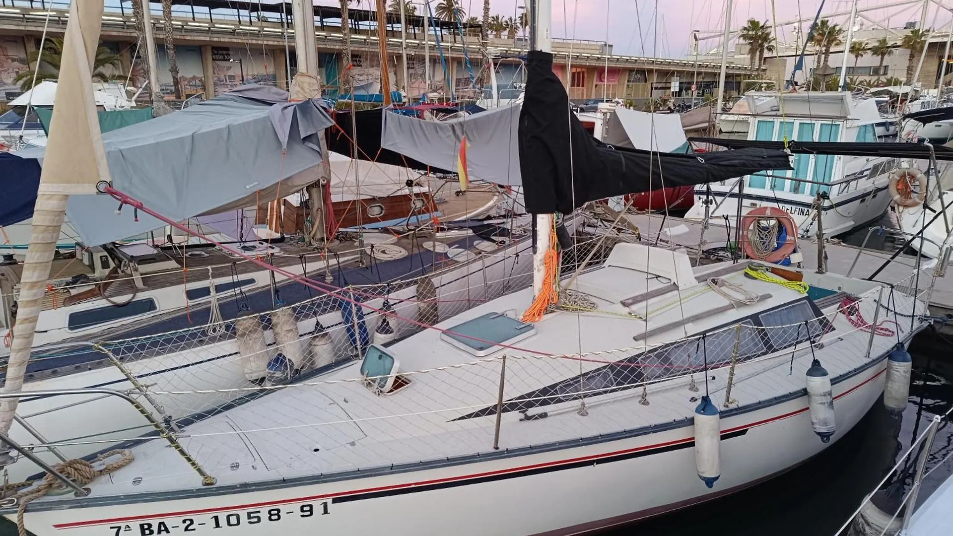 Experience On A Sailboat To Sleep Hotel Sant Adria de Besos